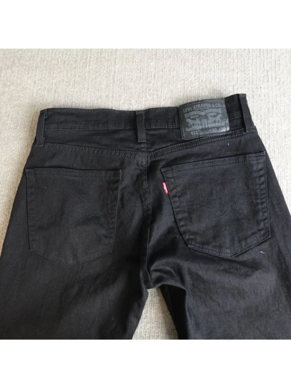Levis fits like